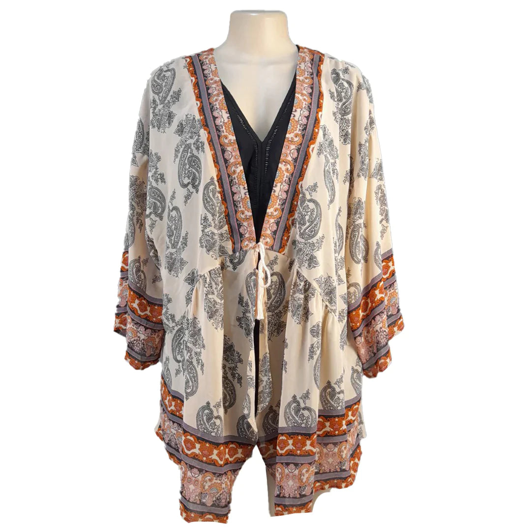 Elevate Your Elegance: Flashbackfashion's Women Kimono Collection in Dubai