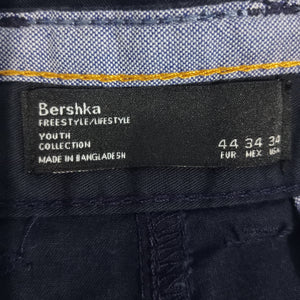 Bershka Short (W36)