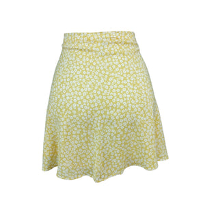 Women Divided H&M Floral Skirt